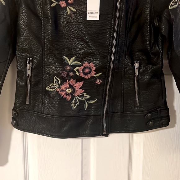Bbdakota nwt size small women’s black jacket - Picture 4 of 6